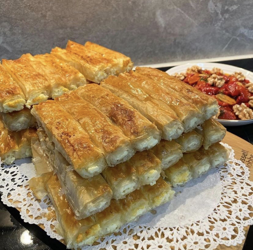 Baklavalık Yufkadan Börek