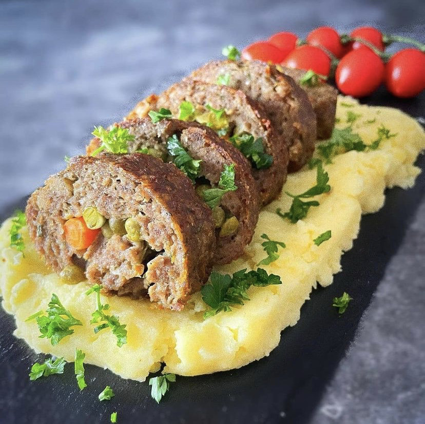 Püreli Rosto Köfte