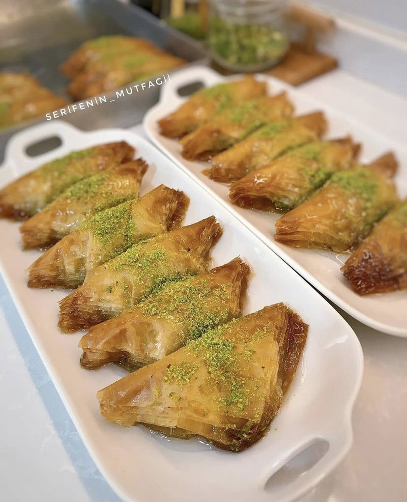 ŞÖBİYET BAKLAVA