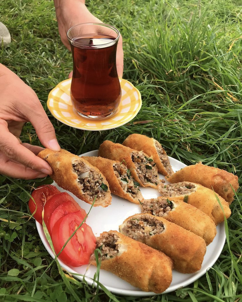 İçli Köfte Böreği